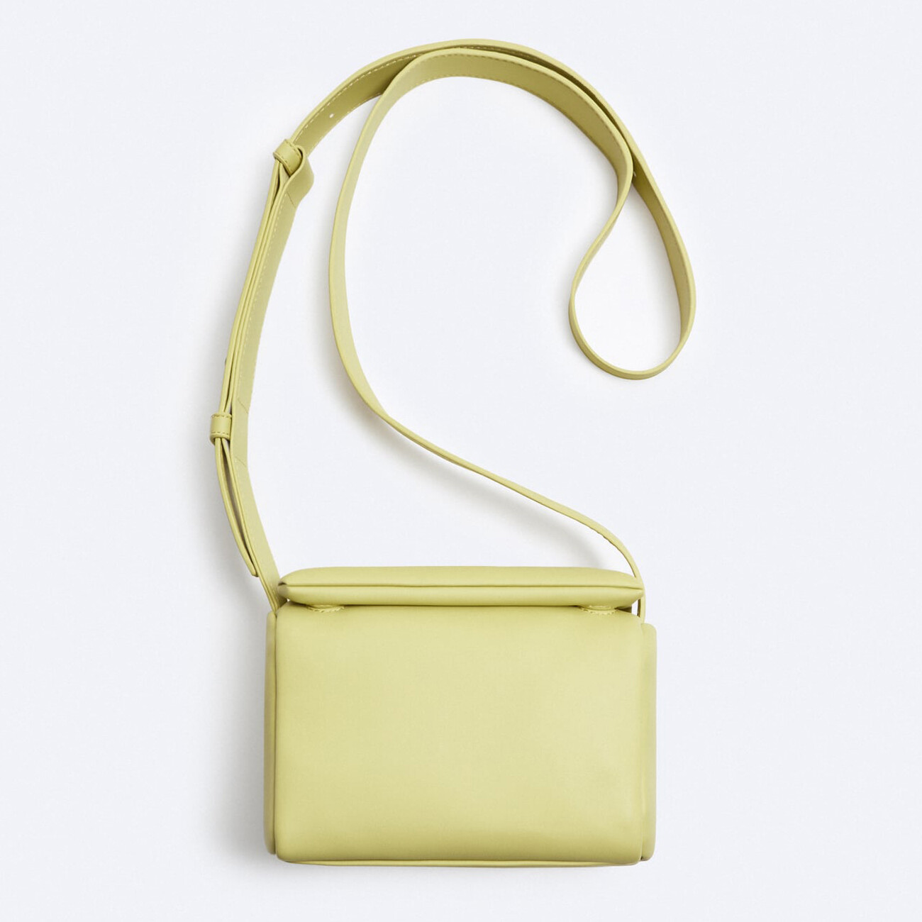 

Мужская сумка Zara Mini Crossbody With Flap, желтый