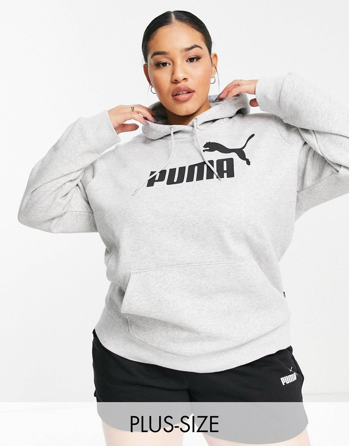 

Светло-серая худи с логотипом Puma plus essentials, Серый