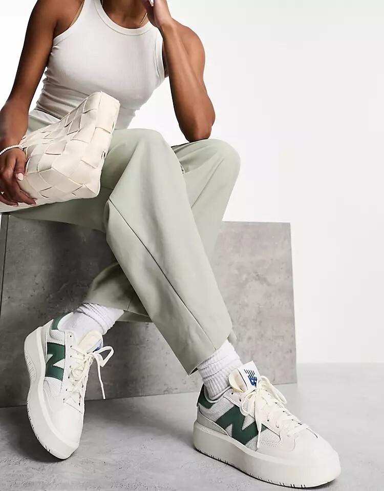 

Бело-зеленые кроссовки New Balance CT302, бело-зеленый