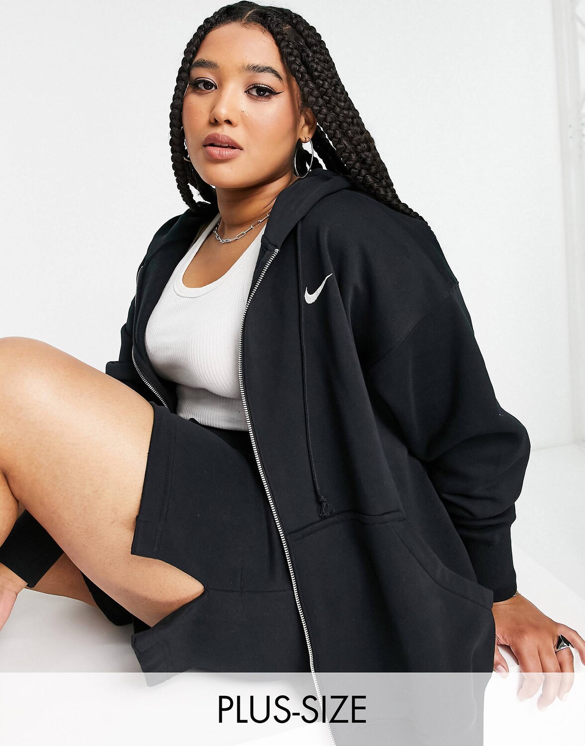 

Черная толстовка на молнии во всю длину с мини-галочкой и парусиной Nike Plus, Черный