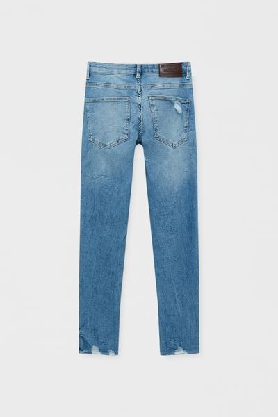 

Рваные джинсы-морковки PULL&BEAR