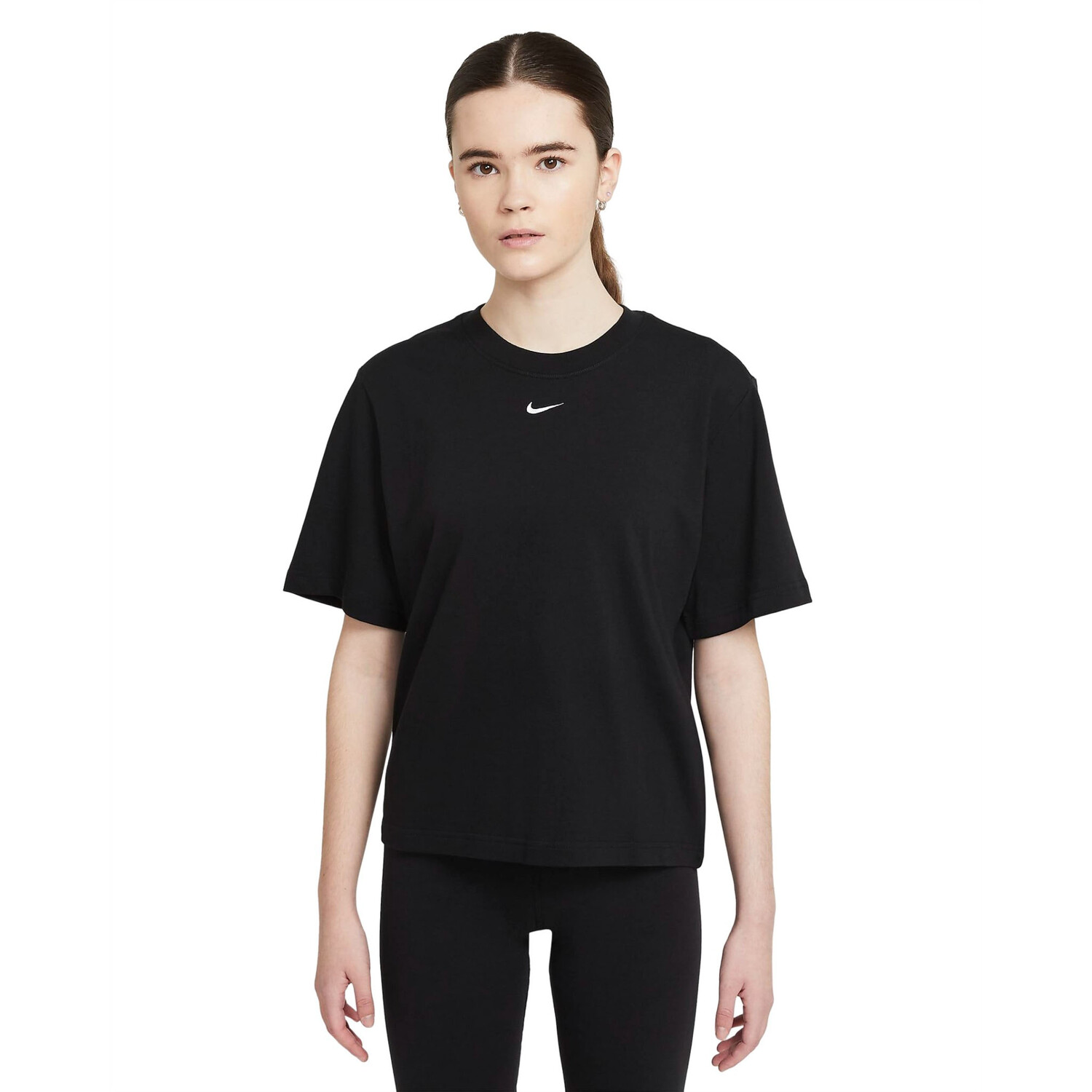 

Футболка Nike Essential, черный/белый
