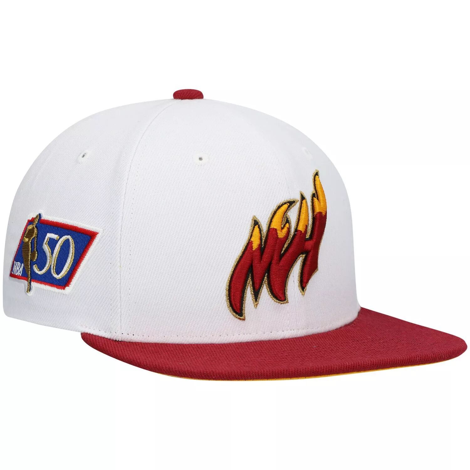

Мужская кепка Snapback к 50-летнему юбилею Mitchell & Ness White/Red Miami Heat Hardwood Classics