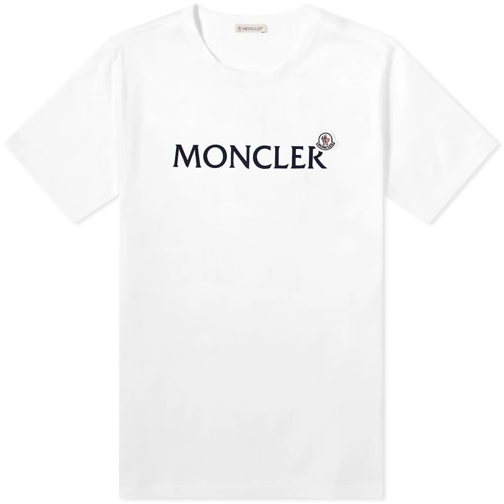 

Футболка Moncler Logo Badge Tee