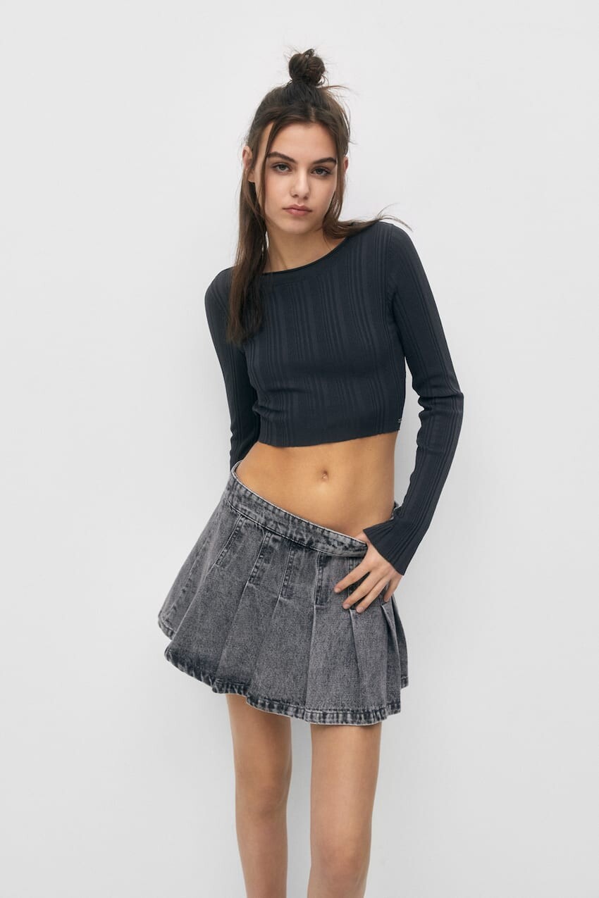 

Укороченный свитер тонкой вязки Pull&Bear, серый