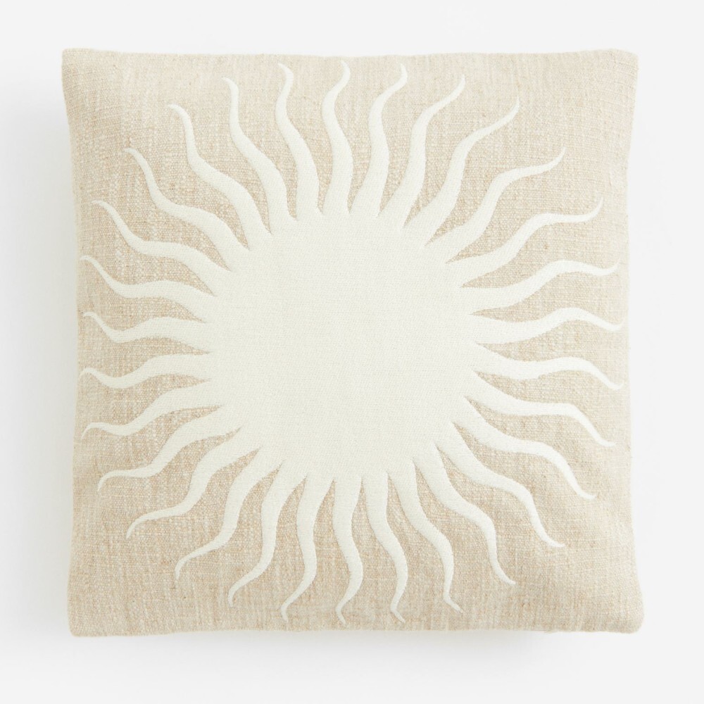 

Декоративная наволочка H&M Home Embroidered, бежевый