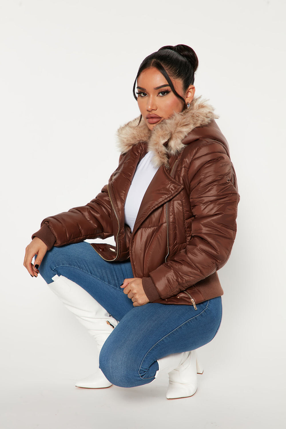 

Куртка Fashion Nova 79524, шоколад