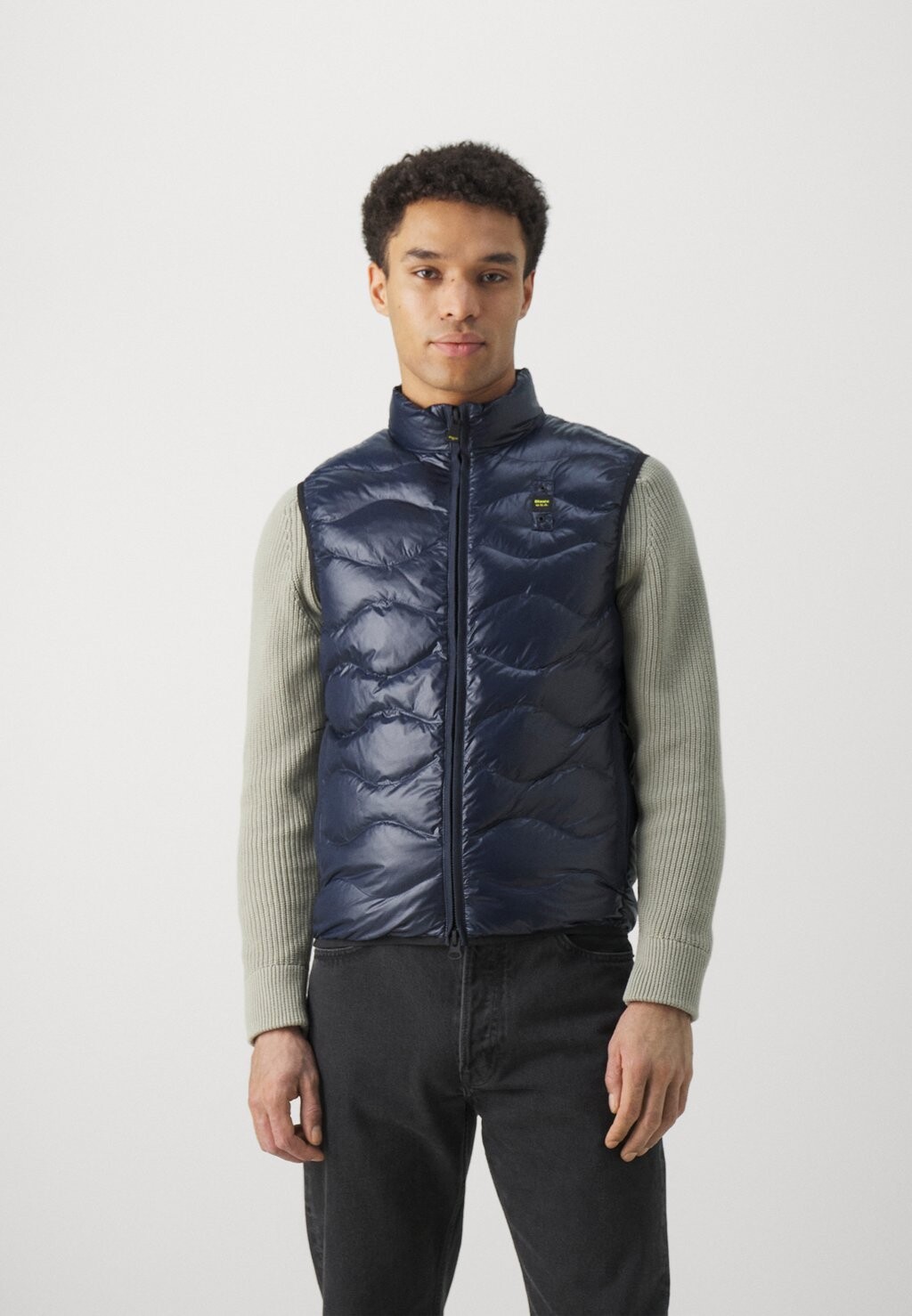 

Жилет HIGH NECK VEST ROLL STITCHING Blauer, цвет blue