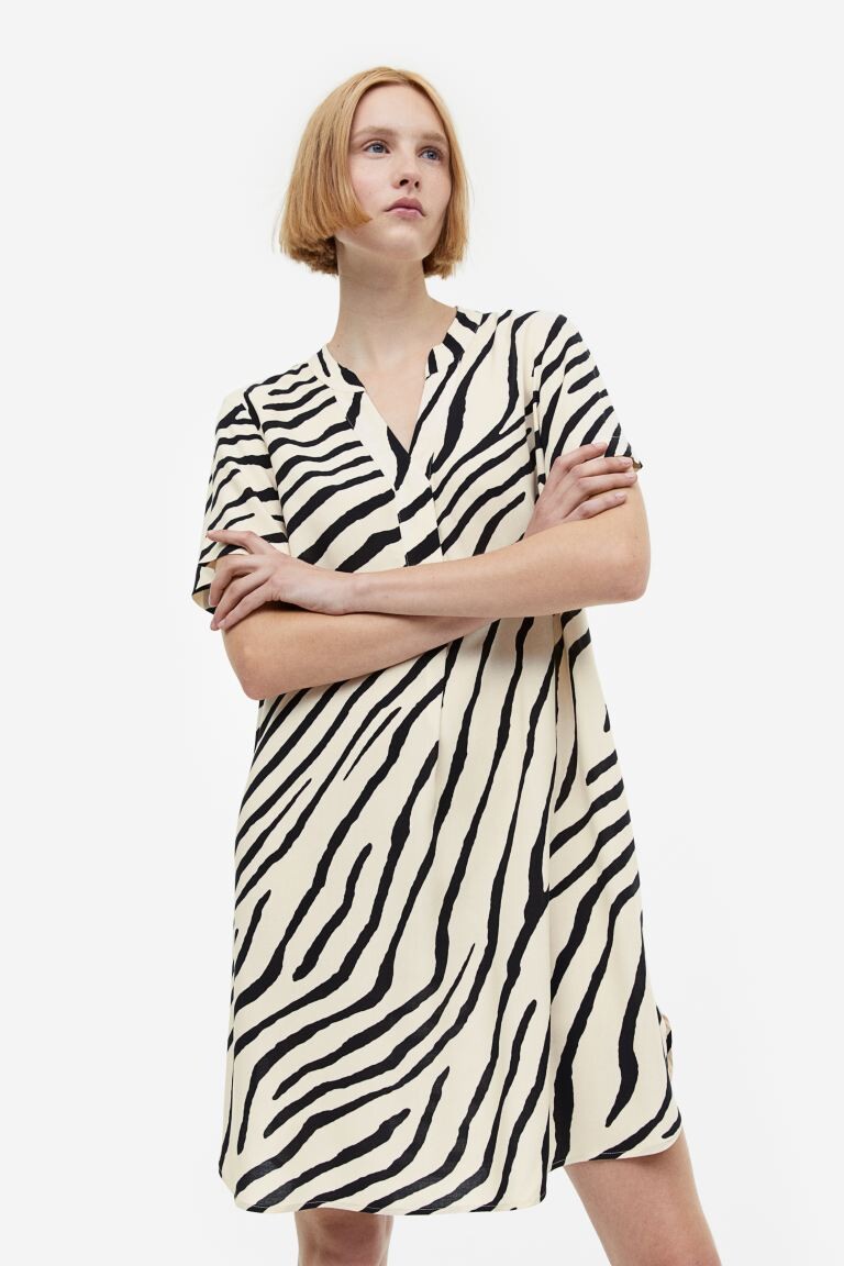 

Туника с V-образным вырезом H&M, светло-бежевый/зебра