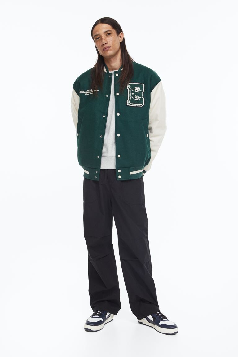 

Хлопковые джоггеры свободного кроя H&M, черный