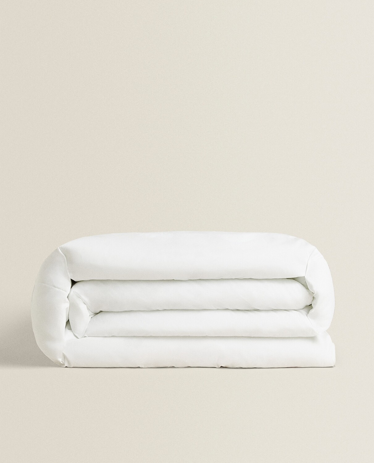 

Наполнение летнего пухового одеяла из микрофибры Zara Home