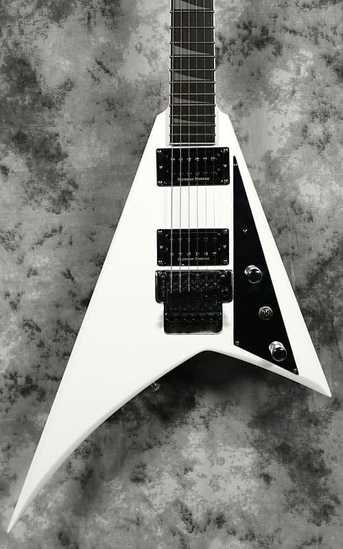 

Джексон - Pro Series Rhoads RR Jackson