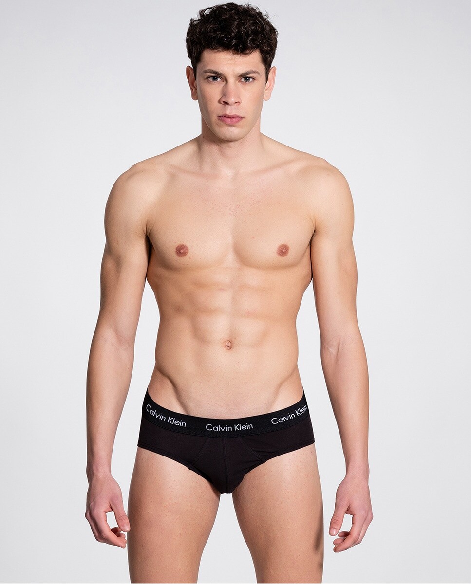 

Комплект из пяти черных мужских трусов Calvin Klein, черный