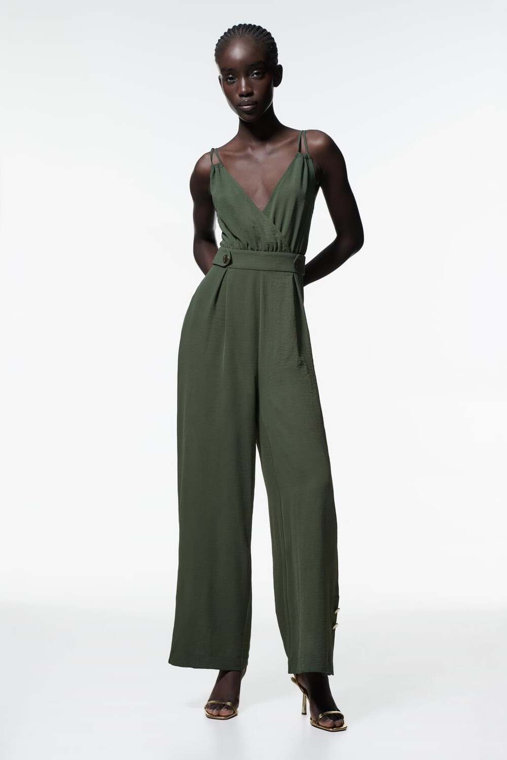 

Комбинезон с золотыми кнопками ZARA, хаки