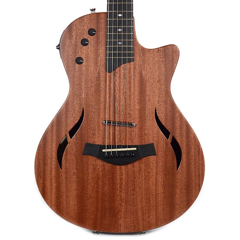 

Электрогитара Taylor T5z Classic Mahogany/Sapele w/Gig Bag