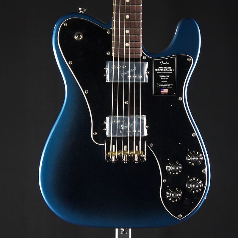 

Fender American Professional II Telecaster Deluxe - Dark Night с палисандровой накладкой