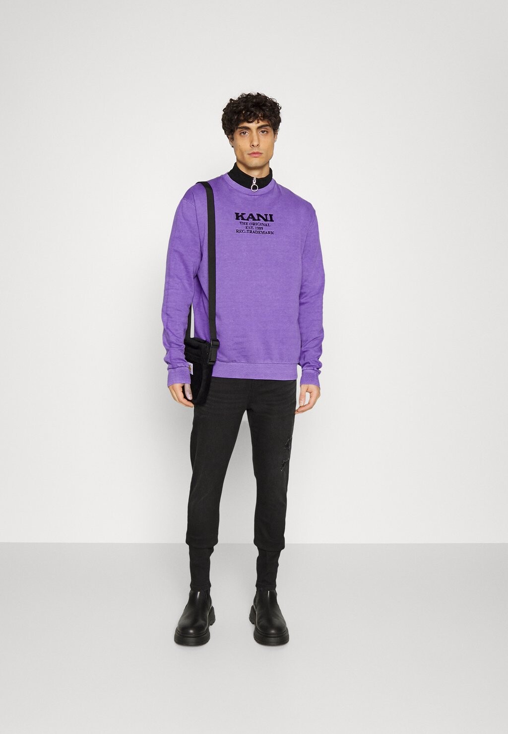 

Толстовка UNISEXRETRO WASHED CREW Karl Kani, цвет lilac