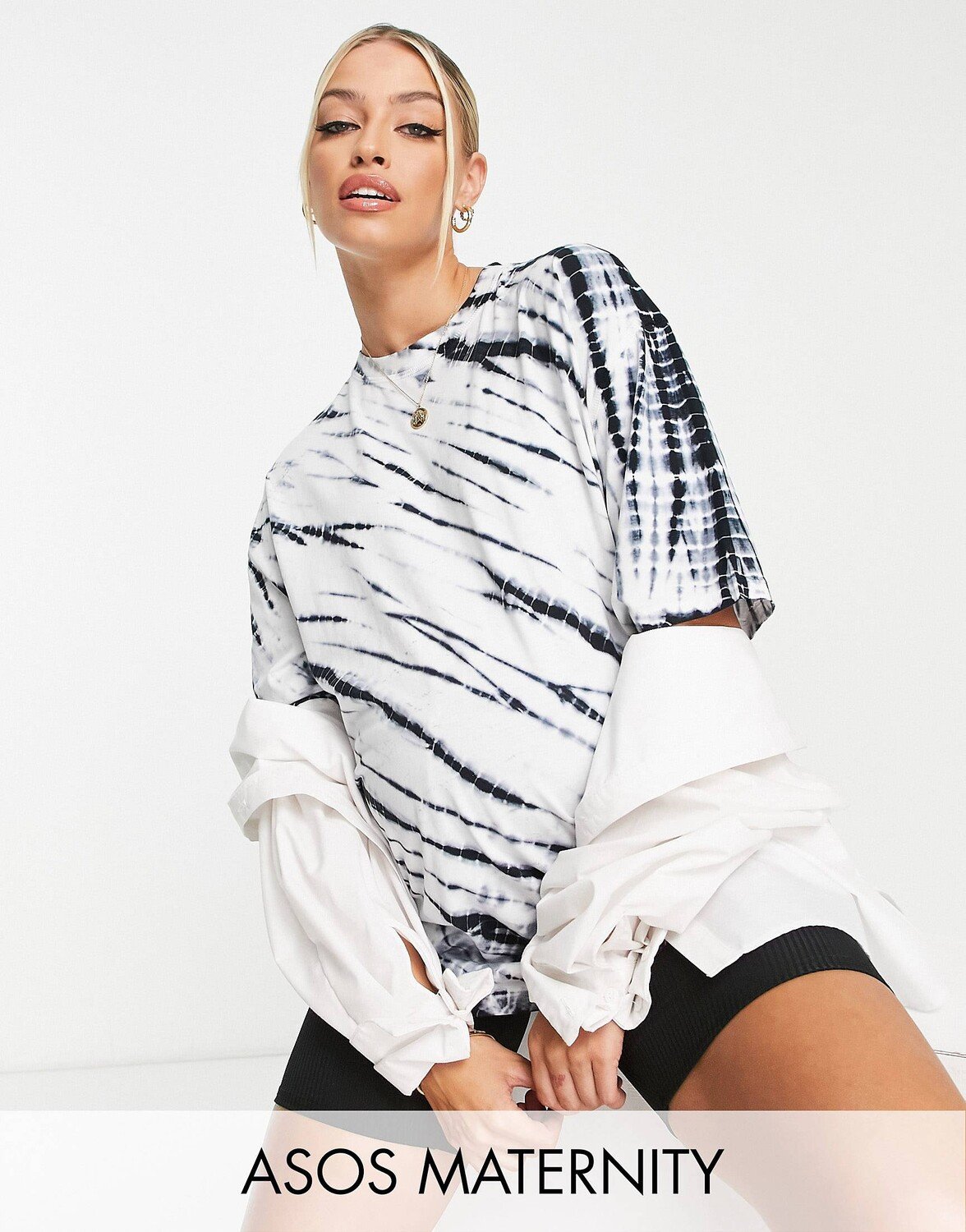 

Монотоновая футболка оверсайз ASOS DESIGN Maternity с принтом тай-дай