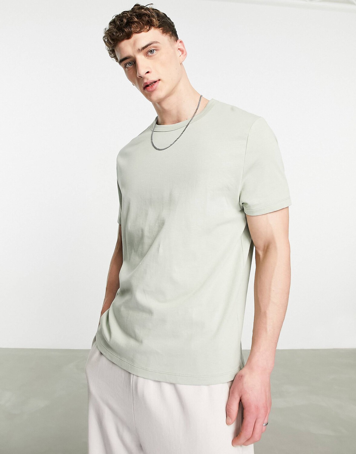 

Свободная плотная футболка цвета хаки ASOS DESIGN