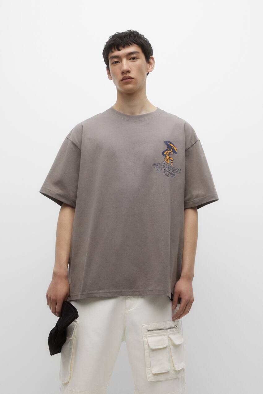

Футболка с короткими рукавами и принтом Pull&Bear