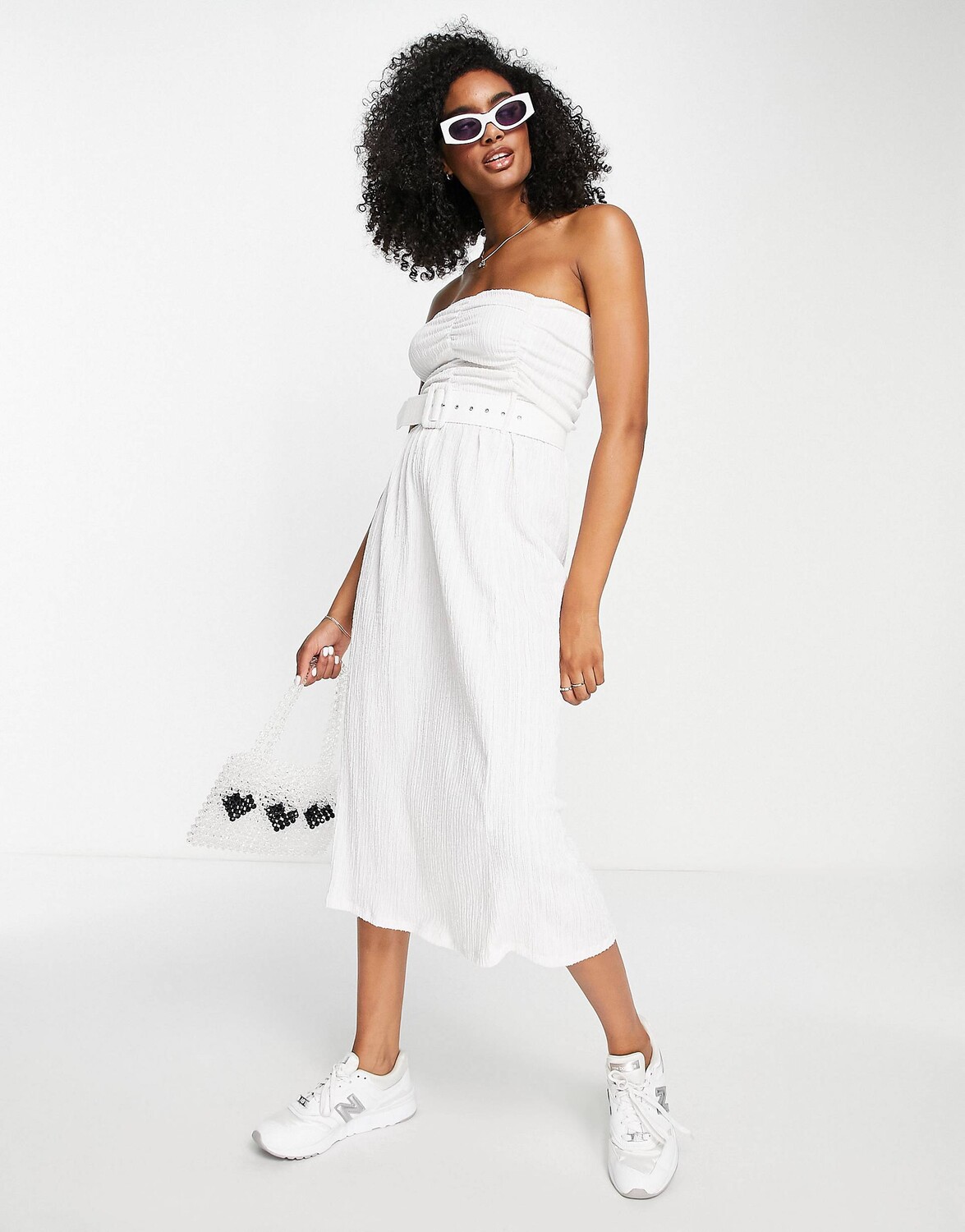 

Светло-коричневое платье миди с мятым поясом ASOS DESIGN ASOS DESIGN, Коричневый