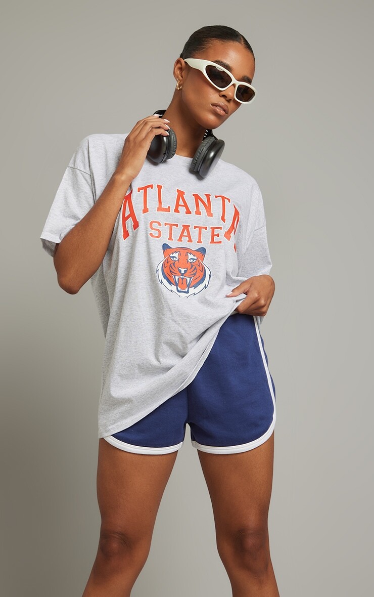 

PrettyLittleThing Серая объемная футболка с принтом Marl Atlanta State, Серый