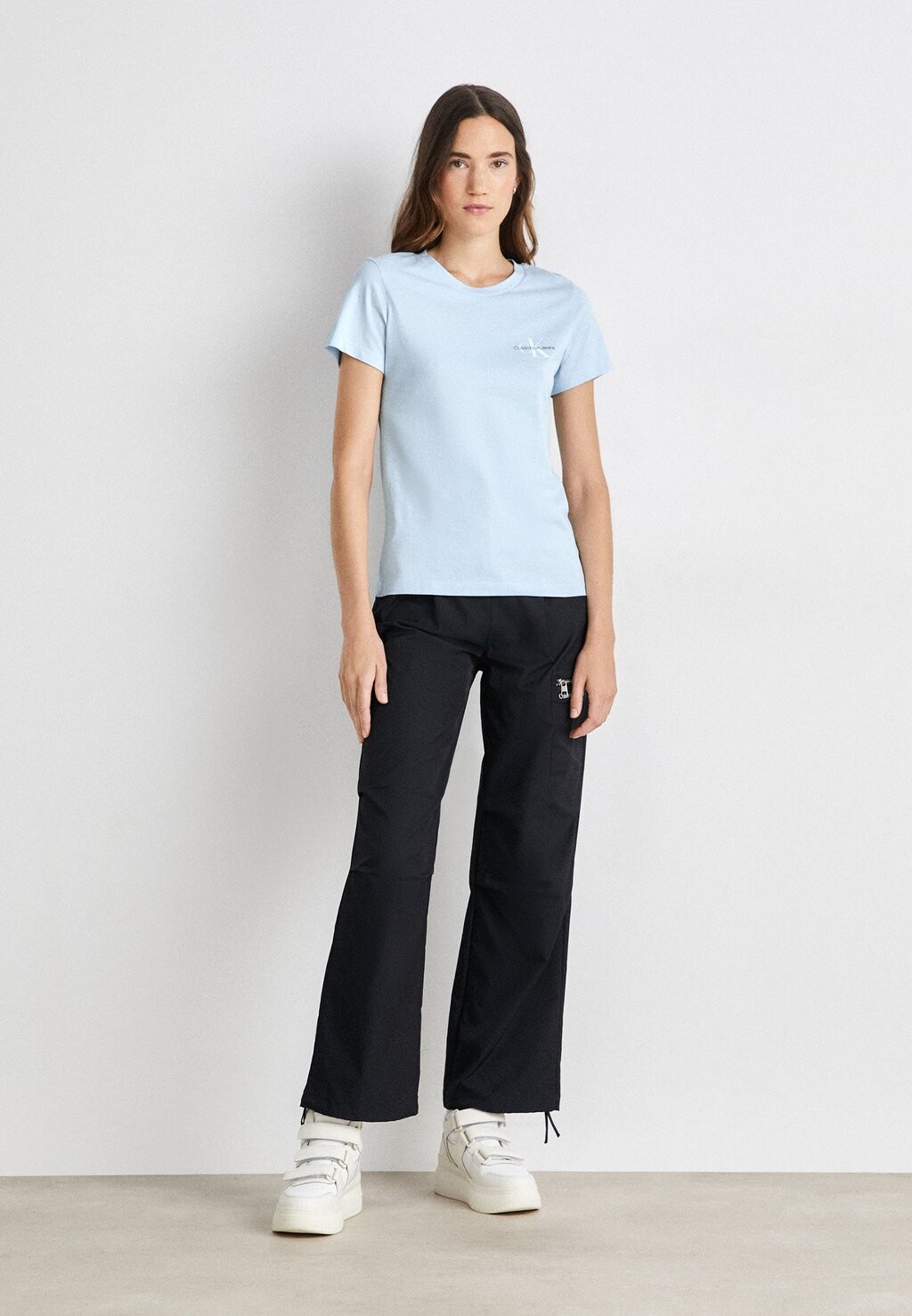 

базовая футболка ФУТБОЛКА MONOLOGUE SLIM 2 PACK Calvin Klein Jeans, синий/черный на память
