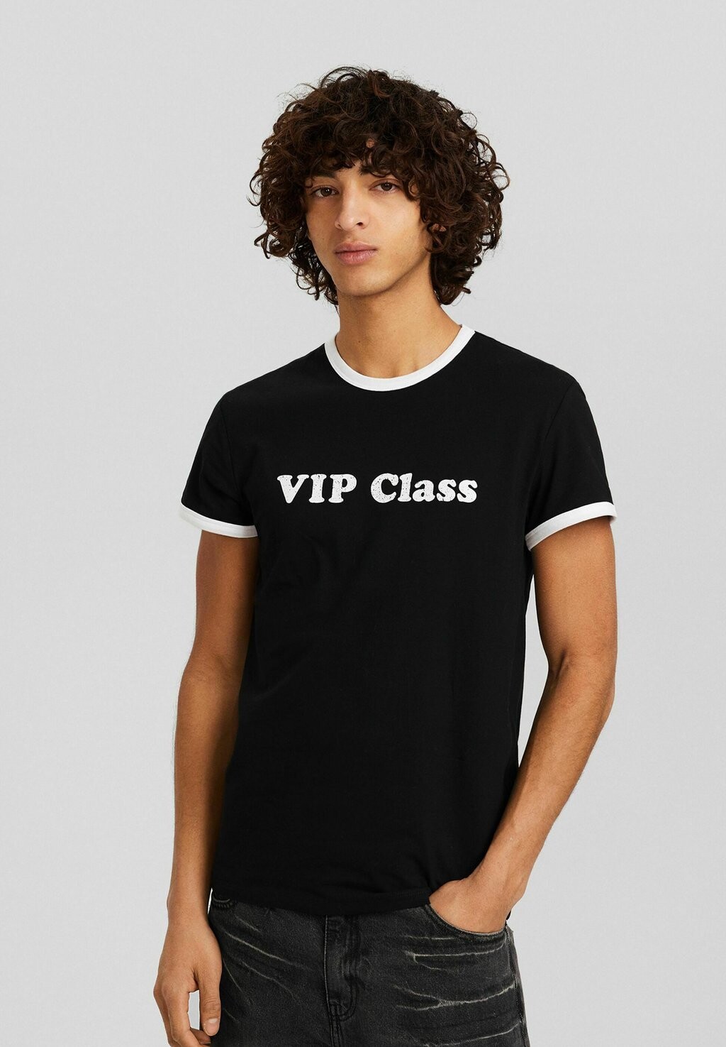 

Футболка с принтом SHORT SLEEVE Bershka, цвет black