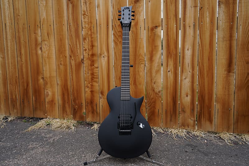 Электрогитара LTD ESP LTD EC-FR BLACK METAL BLACK SATIN 6-String Electric Guitar