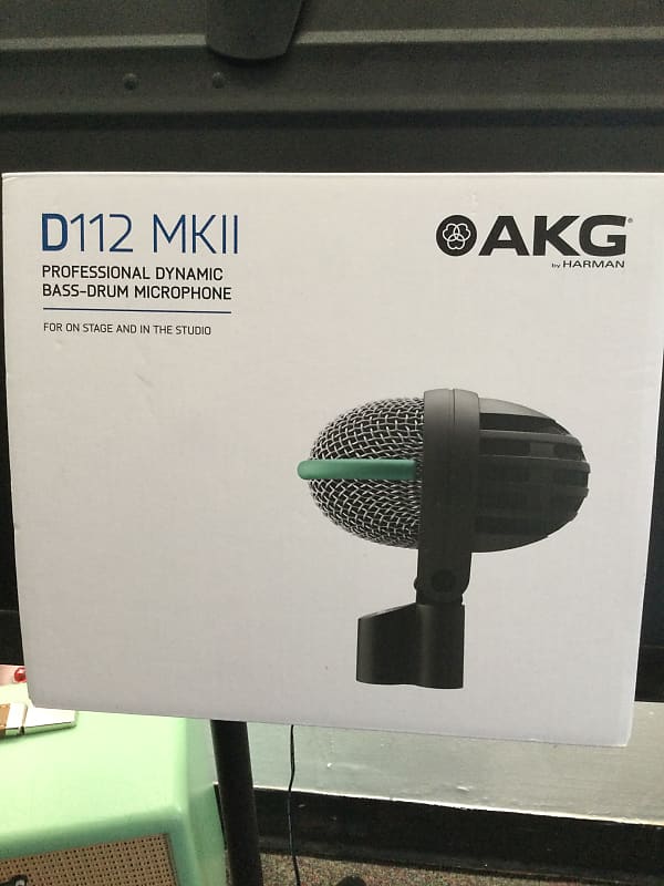 Динамический микрофон AKG D112 MKII Cardioid Dynamic Bass Drum Microphone динамический микрофон akg d112 mkii mic rockmix 4