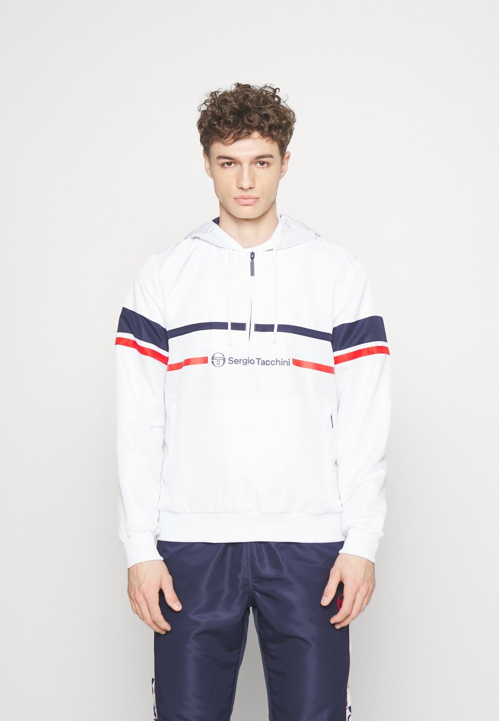 

Спортивная куртка Sergio Tacchini