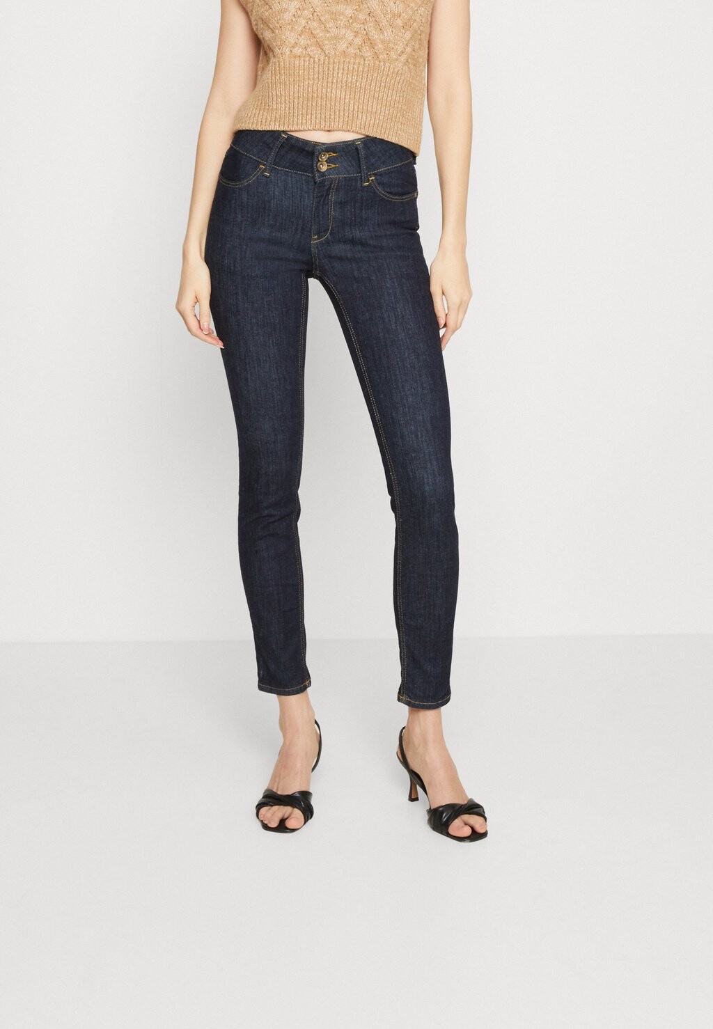

Джинсы Skinny Fit Lindex