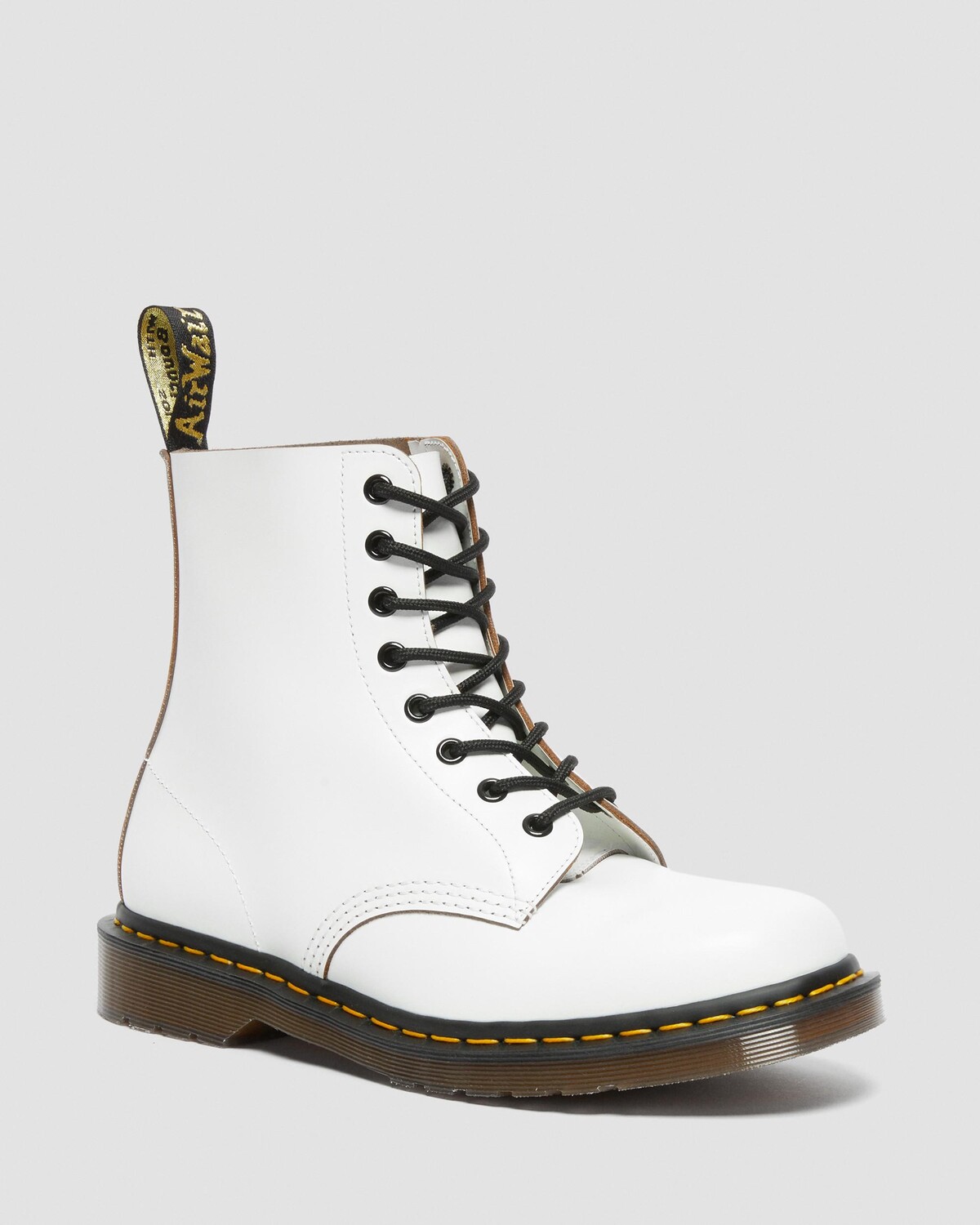 

Винтажные ботинки 1460 Made in England на шнуровке Dr. Martens