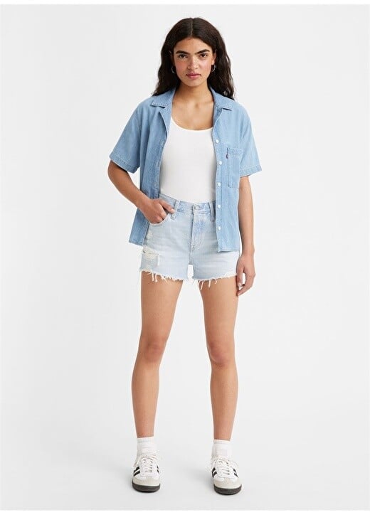 

Голубые женские шорты стандартной посадки с нормальной талией Levis