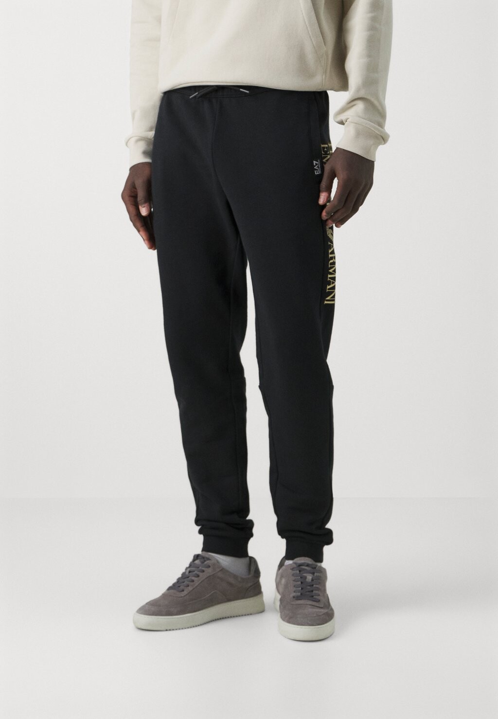 

Спортивные брюки Trouser EA7 Emporio Armani, черный