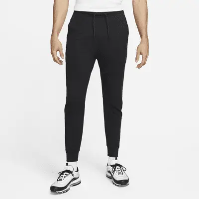 

Спортивные брюки Nike Sportswear Tech Fleece Lightweight, черный