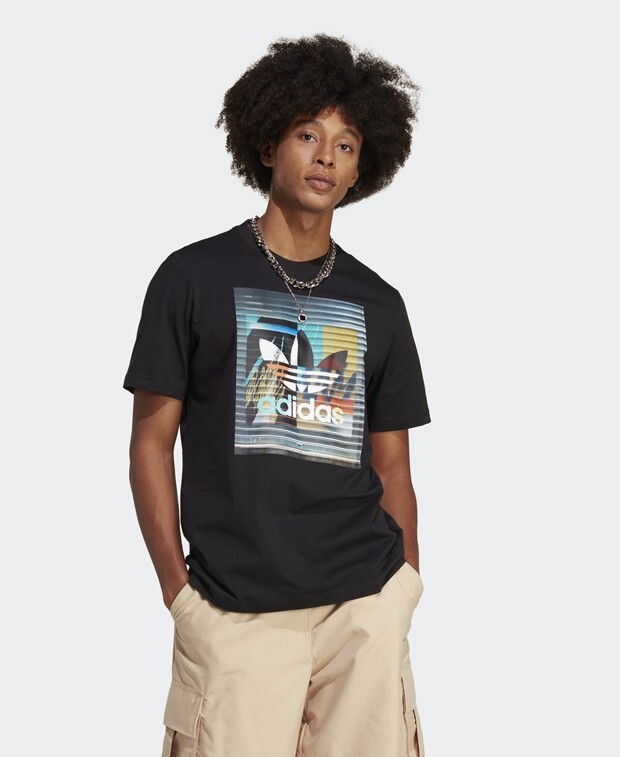 

Футболка adidas Originals, черный