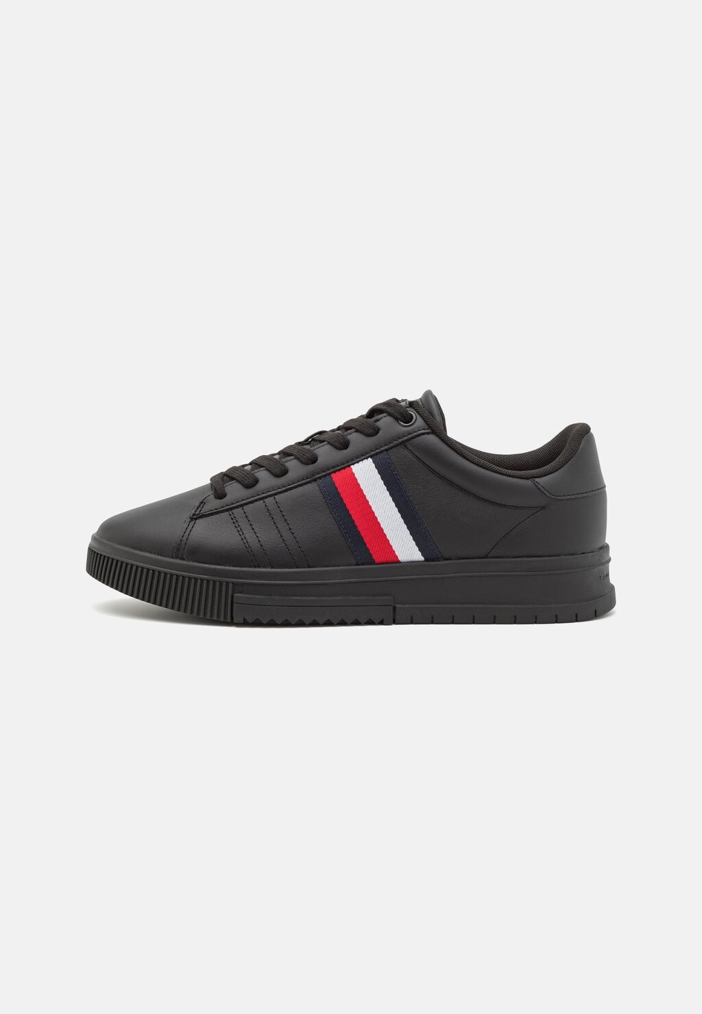 

Кроссовки Tommy Hilfiger, черный Supercup, черный
