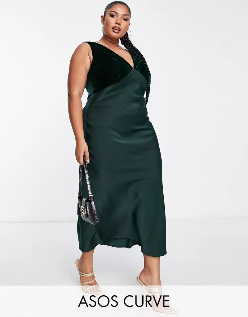 Атласное платье миди с бархатным лифом ASOS DESIGN Curve сосново-зеленого цвета