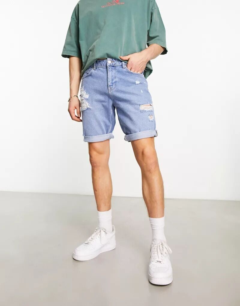 

Узкие джинсовые шорты средней длины с рваными краями ASOS