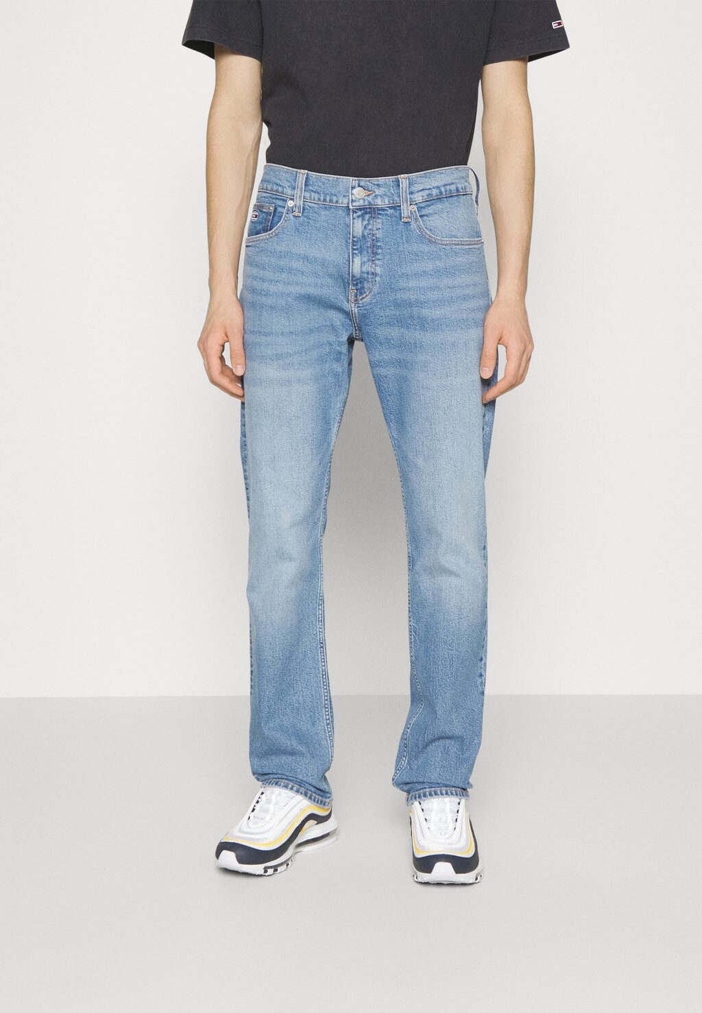

Джинсы-сигареты RYAN Tommy Jeans, средний деним