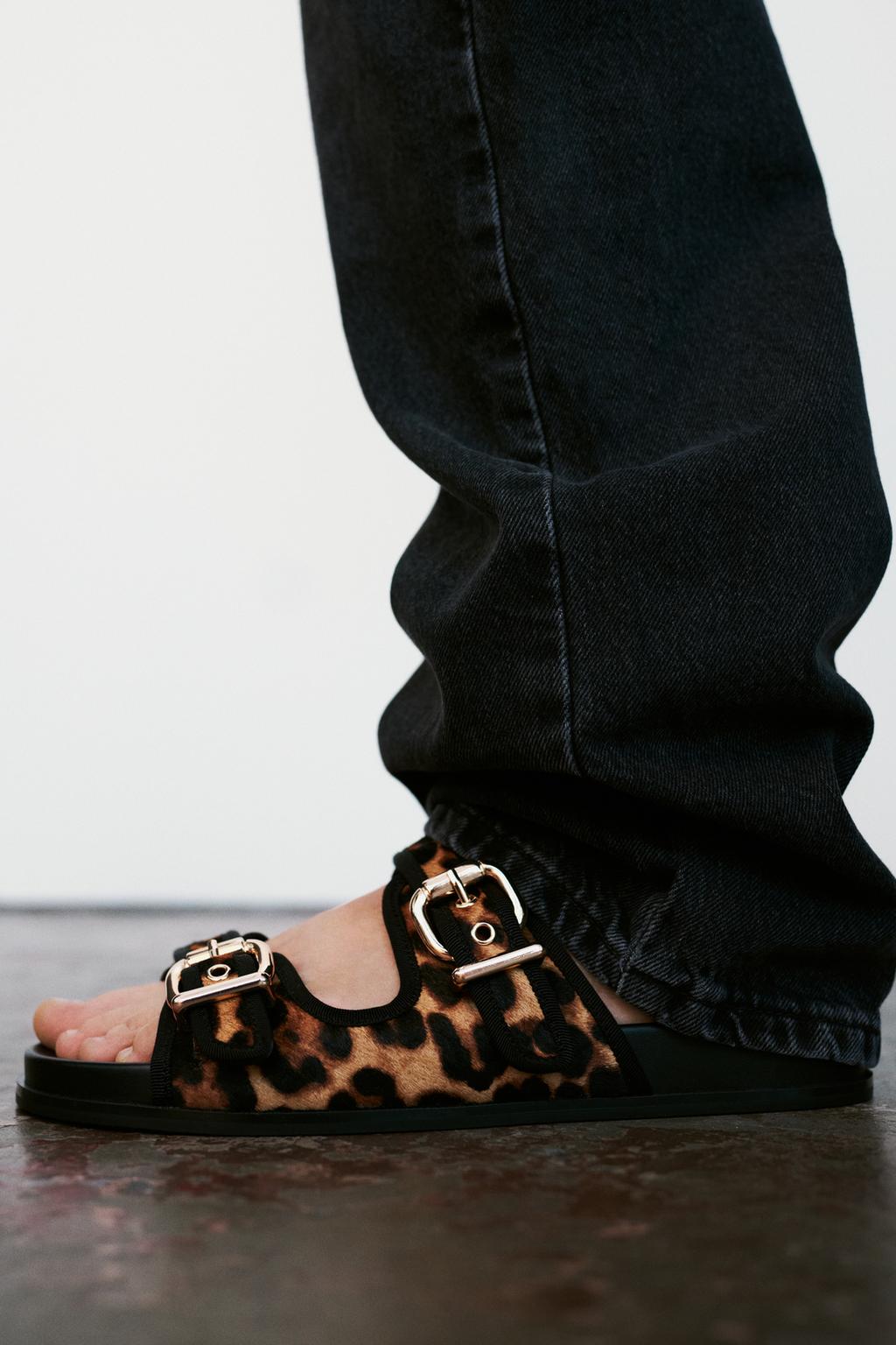 Кожаные сандалии на плоской плоской плоскости с животным принтом ZARA, леопард