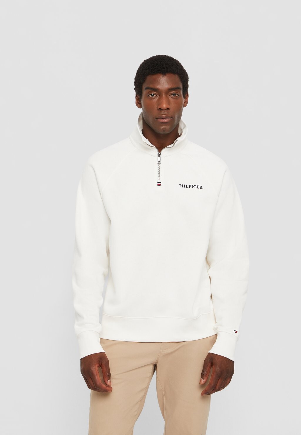 

Толстовка MONOTYPE EMBRO HALF ZIP Tommy Hilfiger, старинный белый