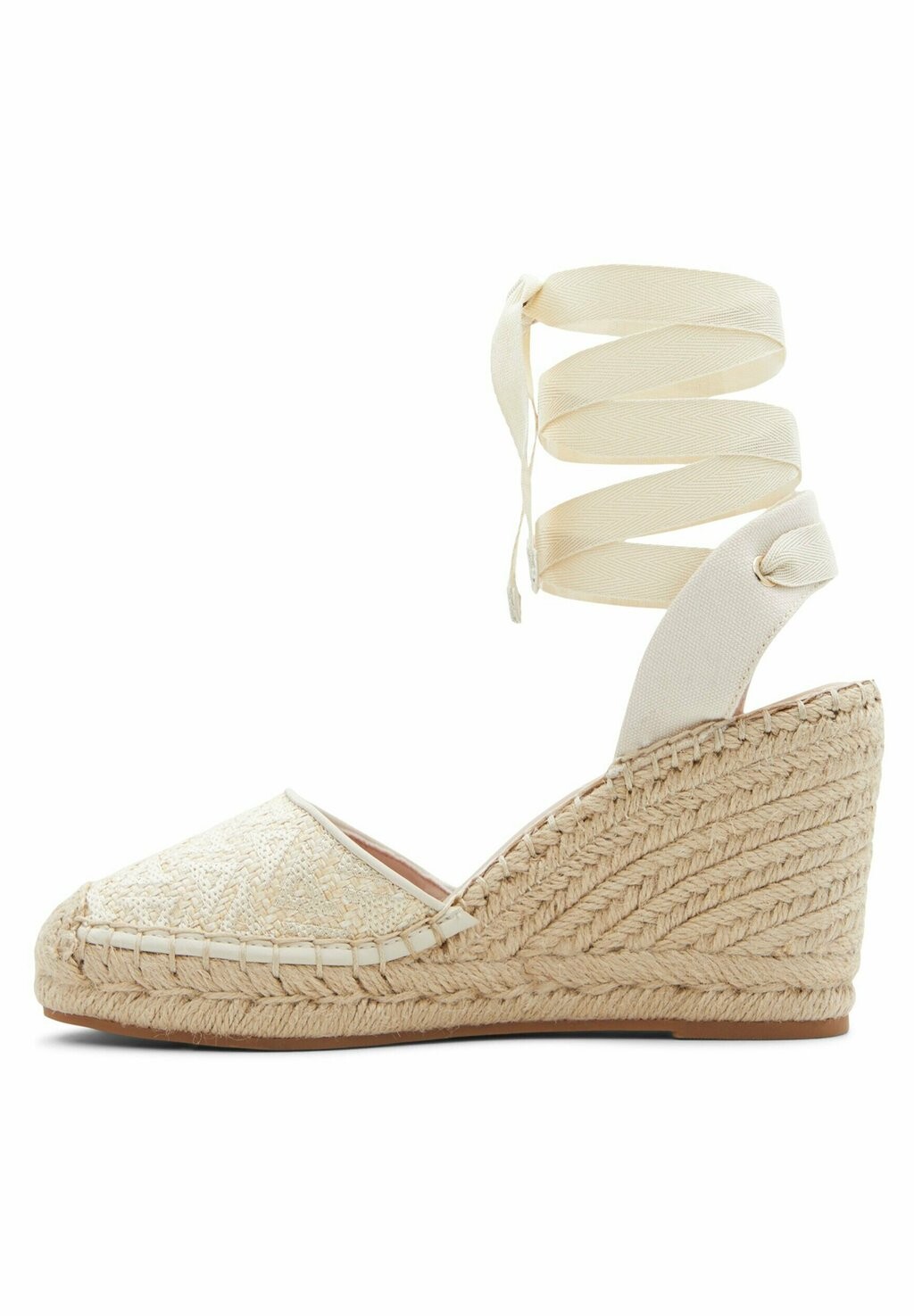 

Туфли ALDO, бежевый
