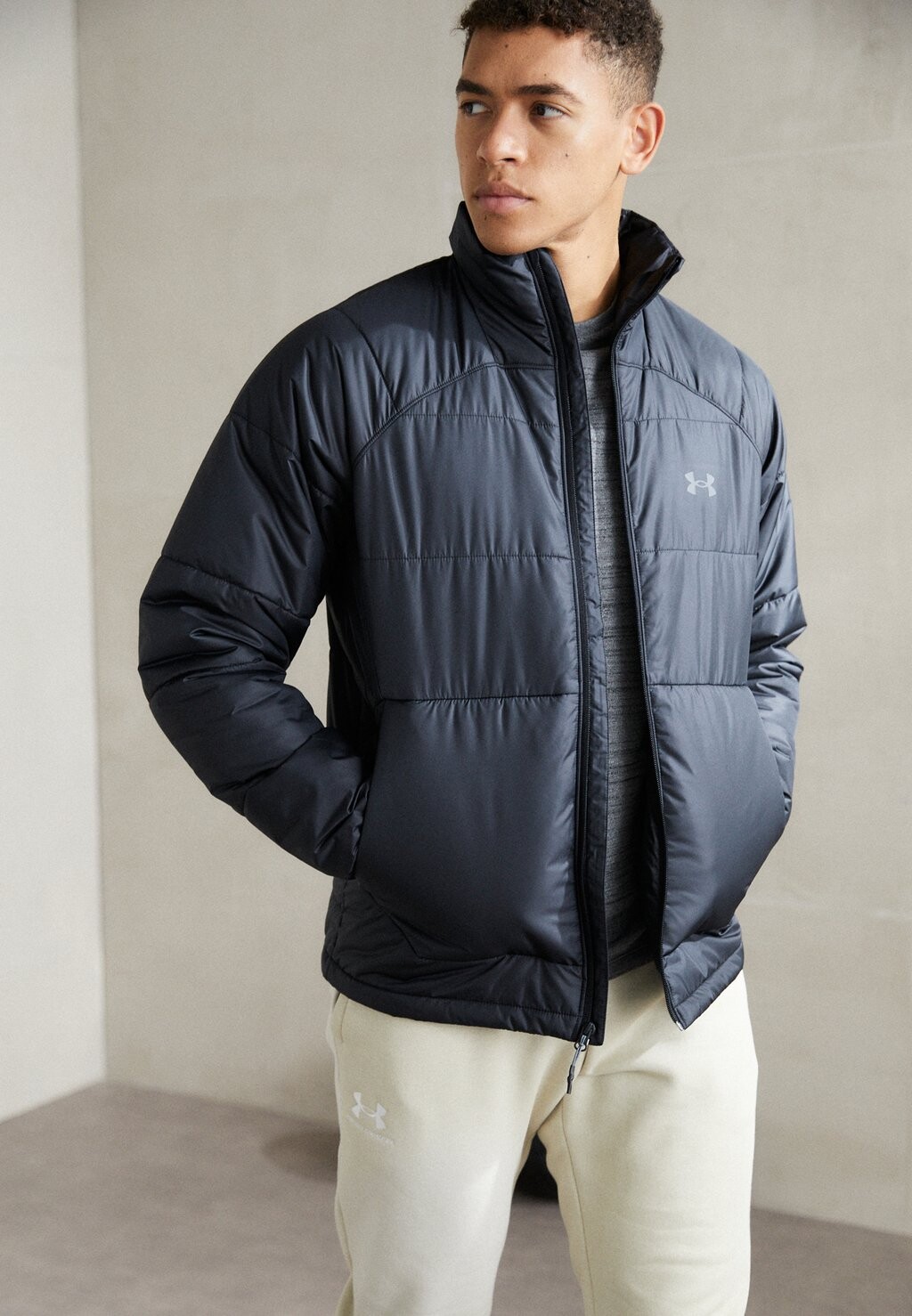 

Куртка Under Armour STRM INS, цвет black/pitch gray