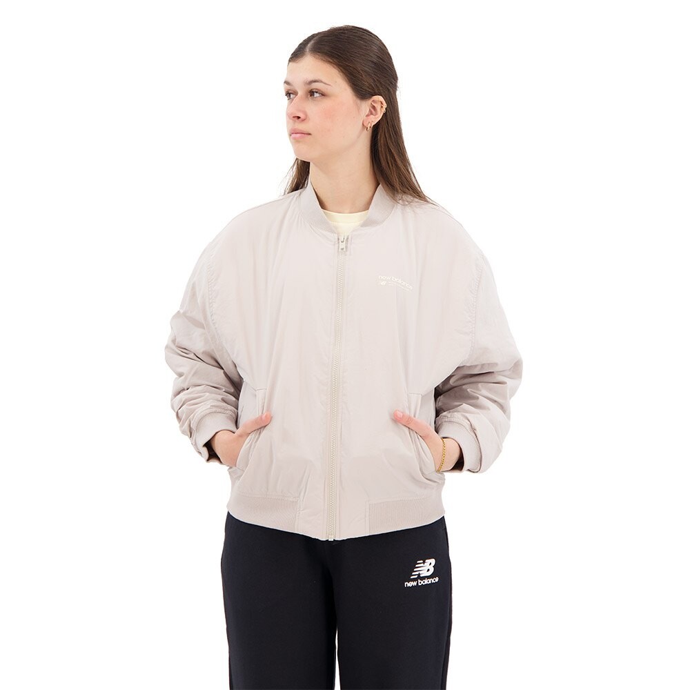 

Куртка New Balance Linear Heritage Bomber, бежевый