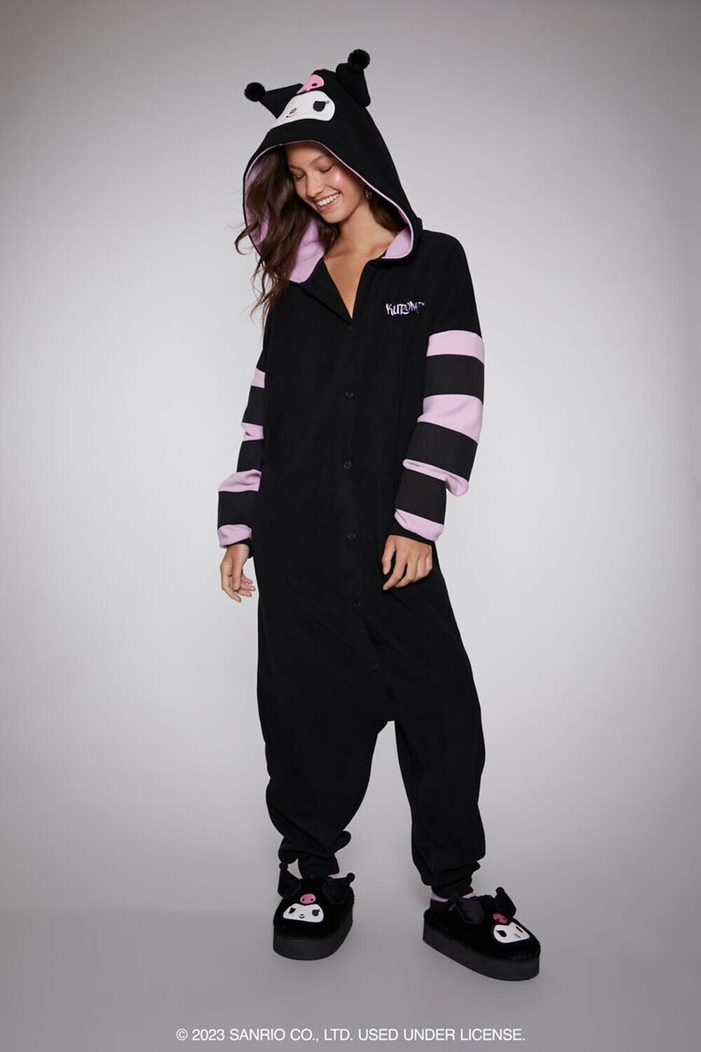 

Флисовый пижамный комбинезон Kuromi Forever 21, черный