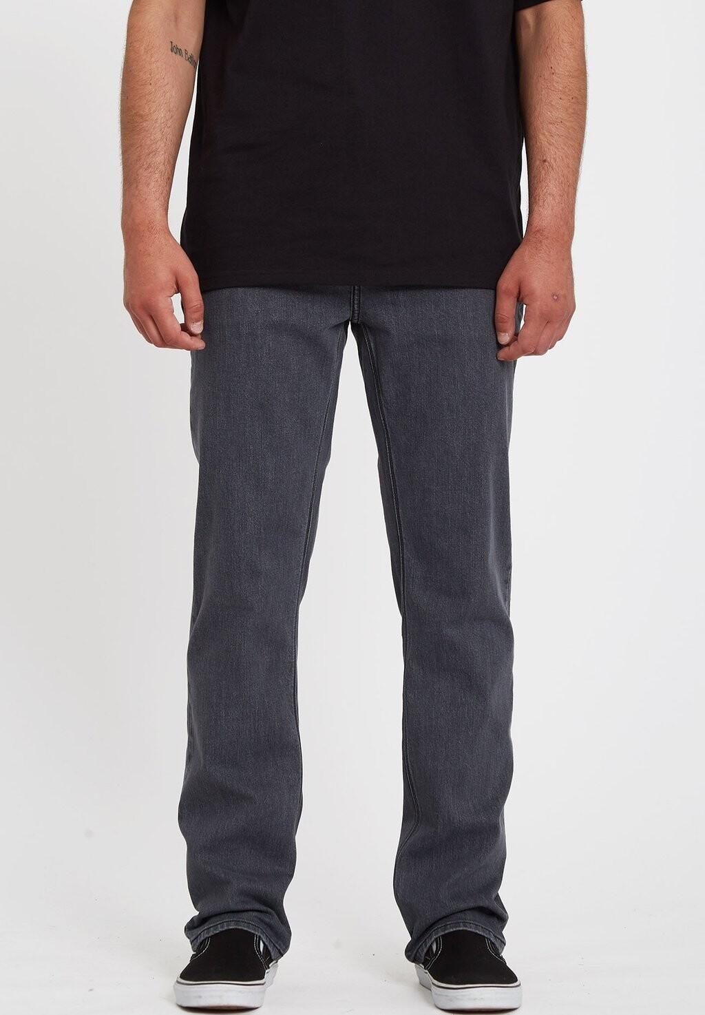 

Джинсы прямого кроя Volcom