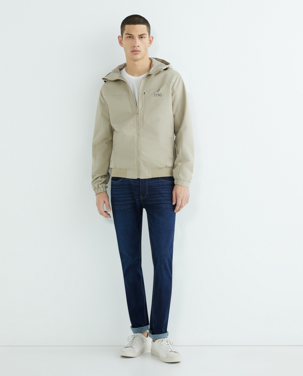 

Легкая мужская куртка с капюшоном. Jack & Jones, серый