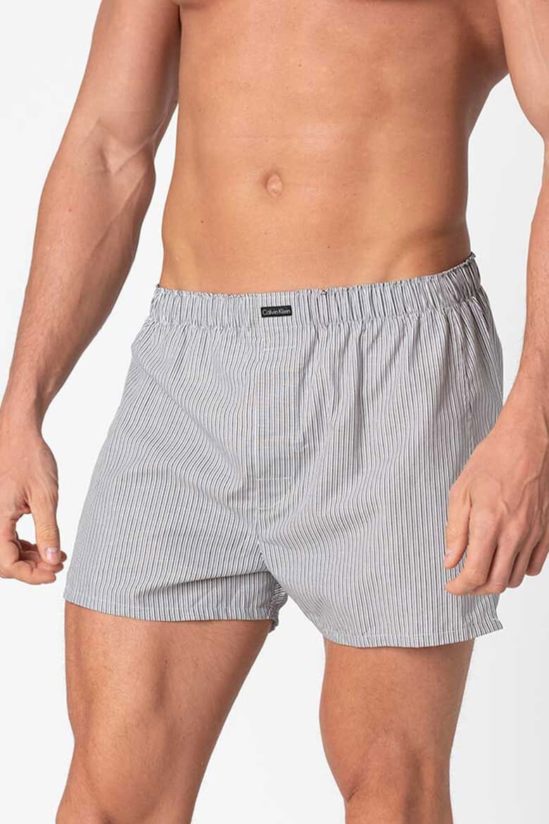 

Боксеры с другим рисунком - 3 пары Calvin Klein, черный